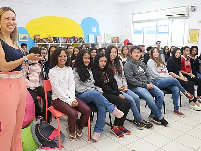 Projeto vai oferecer aulas gratuitas de inglês a alunos da rede municipal de ensino