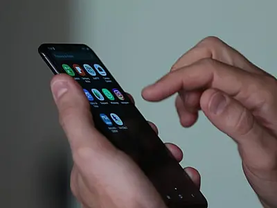 Governo amplia Celular Seguro com alertas por WhatsApp. São Paulo registra queda de 16,6% em roubos