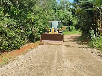 Governo de São Paulo inicia obras na estrada de acesso a Barra do Una, em Peruíbe