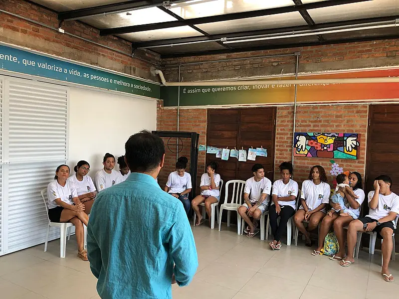 Jovens do 'Beco Limpo', em Santos, conscientizam-se e planejam ações sustentáveis