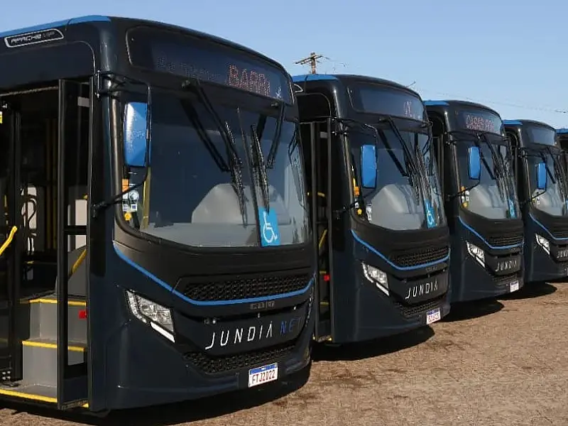 Peruíbe recebe novos ônibus e amplia horários
