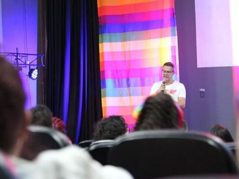 Festival reúne artistas e produções LGBTQIA+ da região e capital