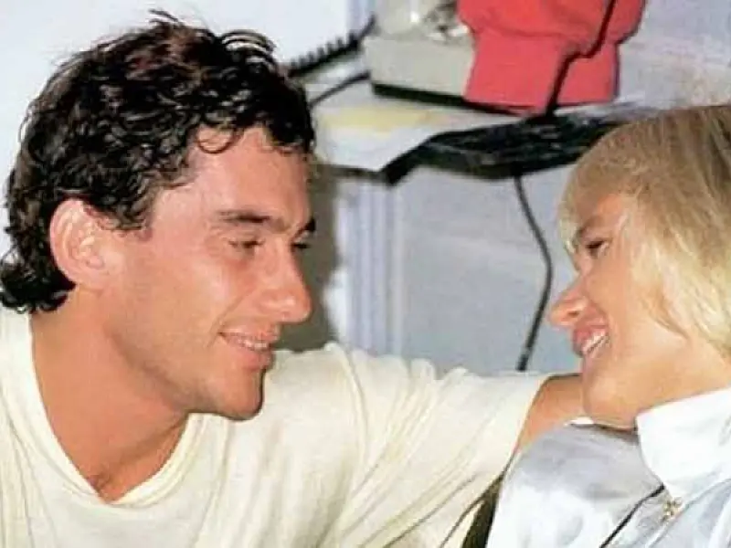 Senna disse  que ficou seis meses sem sexo, quis ter filhos com Xuxa e namorou mulher de Piquet