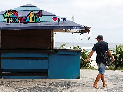 Família de Moïse recebe concessão de quiosque