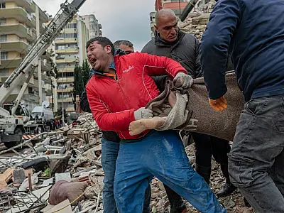 OMS pede ajuda internacional no apoio a Turquia e Síria
