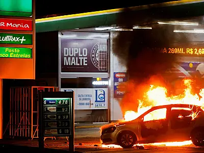 Polícia prende três suspeitos de ato de vandalismo em Brasília