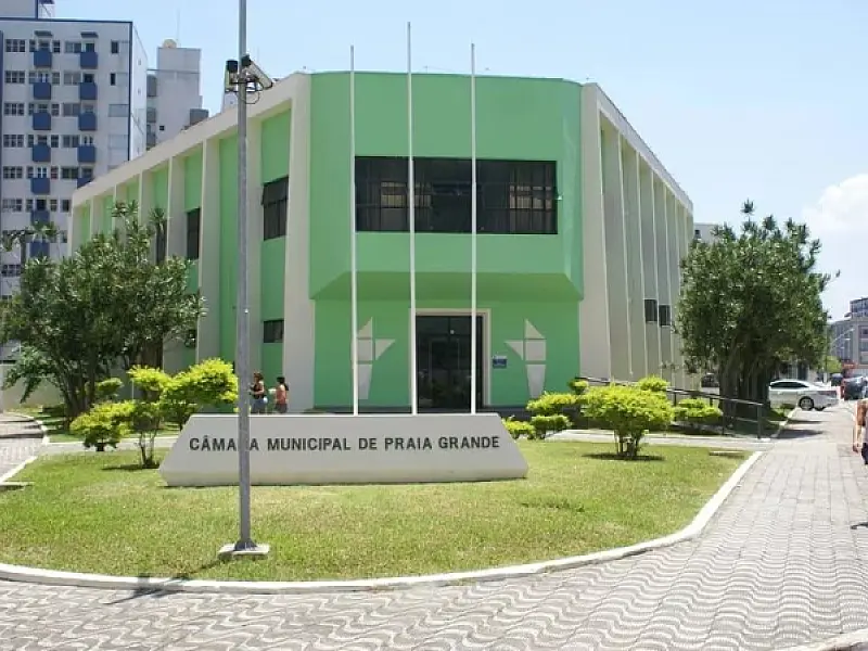 Assessores de Praia Grande ganham mais que vereadores