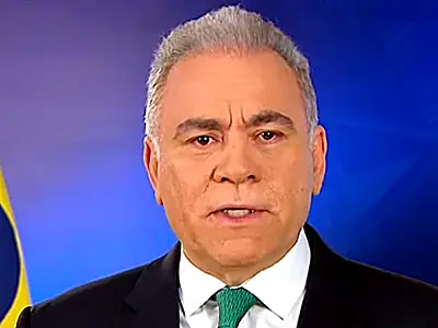 Ministro detalha motivos para decretar fim da emergência sanitária