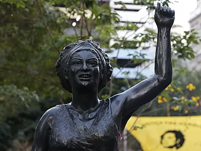 "Marielle, presente!": o legado da vereadora e ativista negra