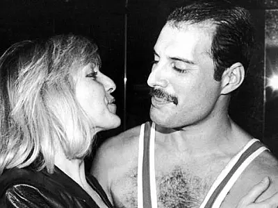 Ex-namorada de Freddie Mercury receberá R$ 250 milhões por filme 'Bohemian Rhapsody'