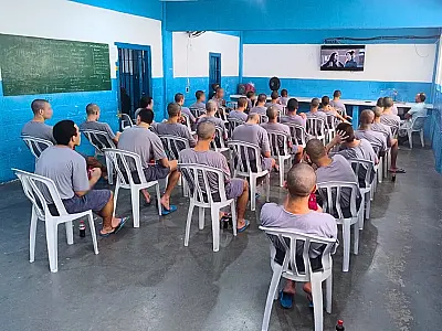 Cine Pipoca promove reflexão sobre fé entre adolescentes da Fundação CASA de Praia Grande