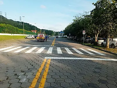 Avenida Santos Dumont recebe revitalização de sinalização viária