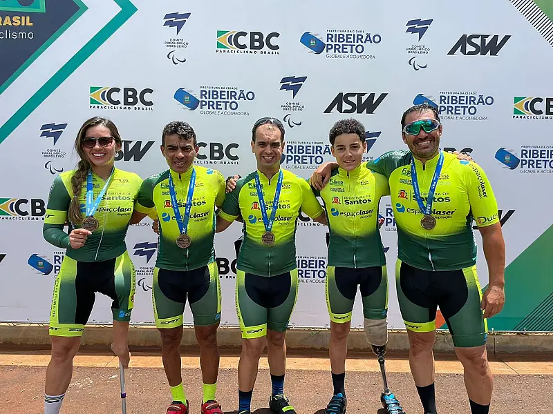 Atletas de Santos conquistam cinco medalhas em copa de paraciclismo