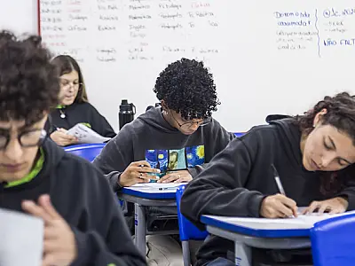 6.300 estudantes do Ensino Médio do Vale do Ribeira prestam o Provão Paulista Seriado