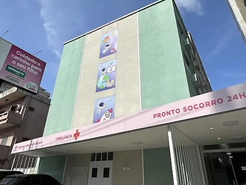 Papai Noel visita o Hospital Infantil Gonzaga no dia 20 de dezembro