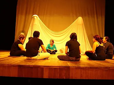 Escola municipal de artes cênicas de Santos abre inscrições para novos alunos