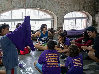 Iniciativa cria espaços de convivência para adolescentes e fortalece a rede de proteção em Santos