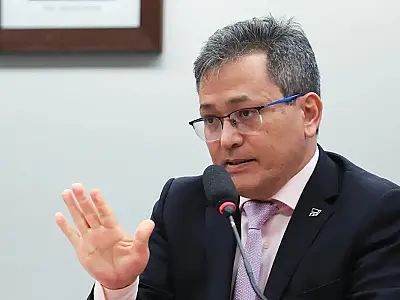 Para secretário da Receita isenção do IR é resgate em favor do povo