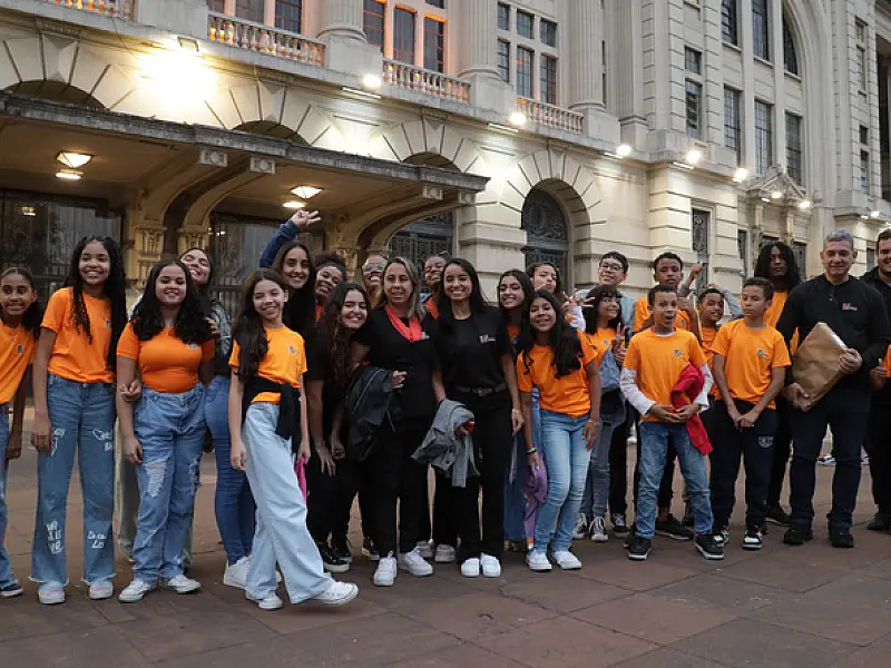 Unipar leva alunos do projeto Cubatão Sinfonia para intercâmbio musical na Sala São Paulo