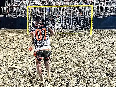 Competição de beach soccer é atração na Copa Agita Bertioga de Inverno