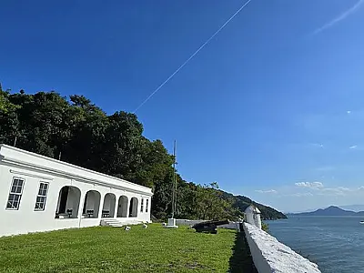 Guarujá leva Programa Gira Mundos à Fortaleza da Barra nesta quinta-feira (25)