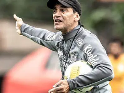 Desempenho como visitante afasta Santos da liderança do Brasileiro