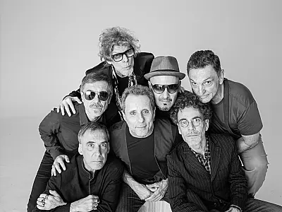 Titãs anuncia último show da turnê de reencontro em SP; veja como comprar
