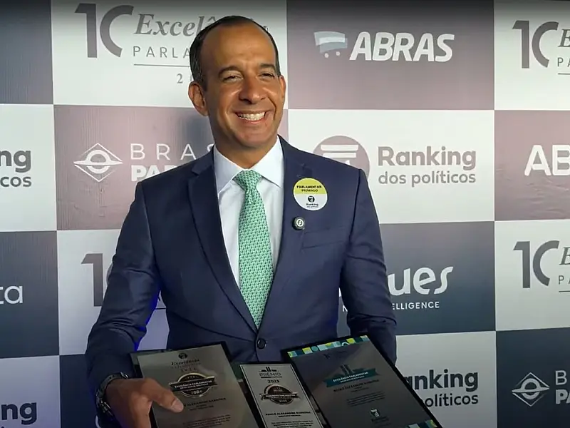Paulo Alexandre Barbosa vota pela aprovação da PEC da Segurança