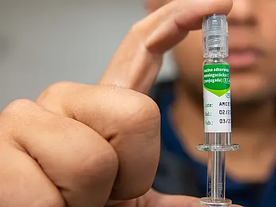 Cubatão vacina contra a meningite em 13 unidades de saúde