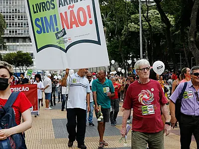 Sociólogo defende ações emergenciais para conter violência nas escolas