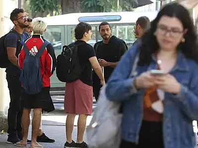Quase 10 milhões de jovens sem ensino básico estão fora da escola