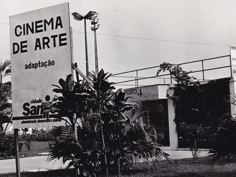 Coluna Flashback - Luz, câmera, ação! Um cinema na praia!
