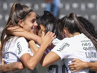 Brasileiro Feminino: Fla tenta retomar liderança diante do São Paulo