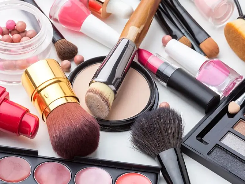 O consumo de maquiagens aumentou com a flexibilização do uso das máscaras