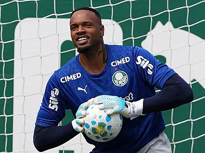 Carlos Miguel valoriza 'crescente' coletiva e projeta duelo pelo Brasileiro