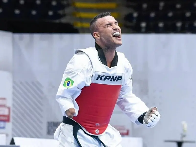 Claro Lopes representará o Brasil no taekwondo nos Jogos de Paris