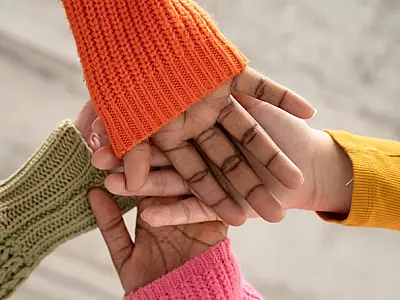 São Vicente reforça canais de atendimento e acolhimento no Dia da Discriminação Zero