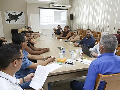 Guarujá discute ampliação de políticas públicas para comunidade LGBTQIAP+