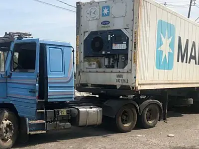 Caminhoneiro é feito refém por 11 horas e tem carga de quase mil reais roubada