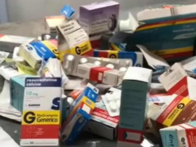Remédios vencidos são encontrados em Cubatão e autoridades pedem providências de Ademário