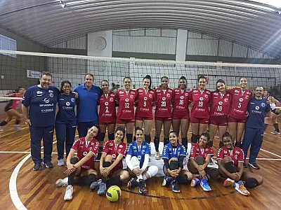 Vôlei feminino de Santos é bicampeão da fase sub-regional dos Jogos da Juventude