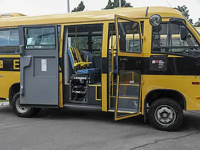 Vale do Ribeira: SP investe R$ 4,7 milhões na entrega de 11 ônibus escolares para as cidades