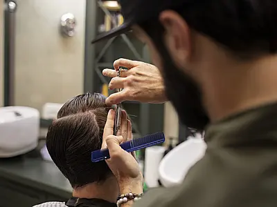 Banco do Povo libera quase R$ 30 milhões para profissionais do ramo da beleza