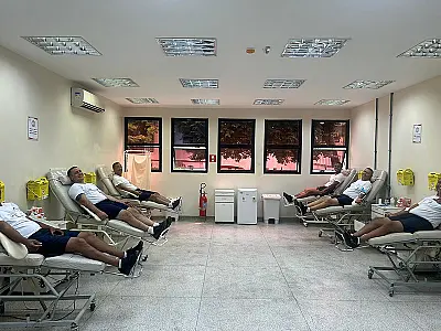 Guardas Civis Municipais de Guarujá realizam ação solidária de doação de sangue