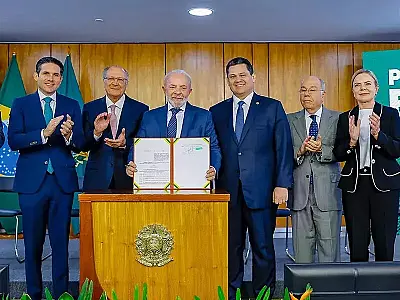 Publicada Medida Provisória que abre crédito extraordinário de R$ 30 bilhões para o Plano Brasil