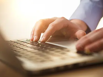 Governo Lula prepara programa para levar internet a todas as escolas do país, diz ministro