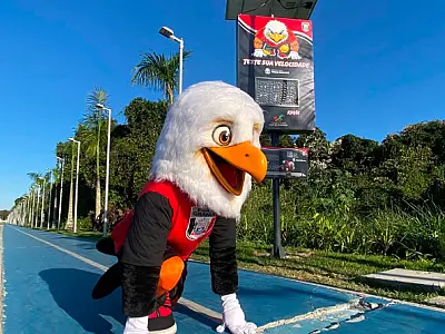‘Radar de velocidade’ vira febre e diverte corredores no Parque de Lazer Mirim