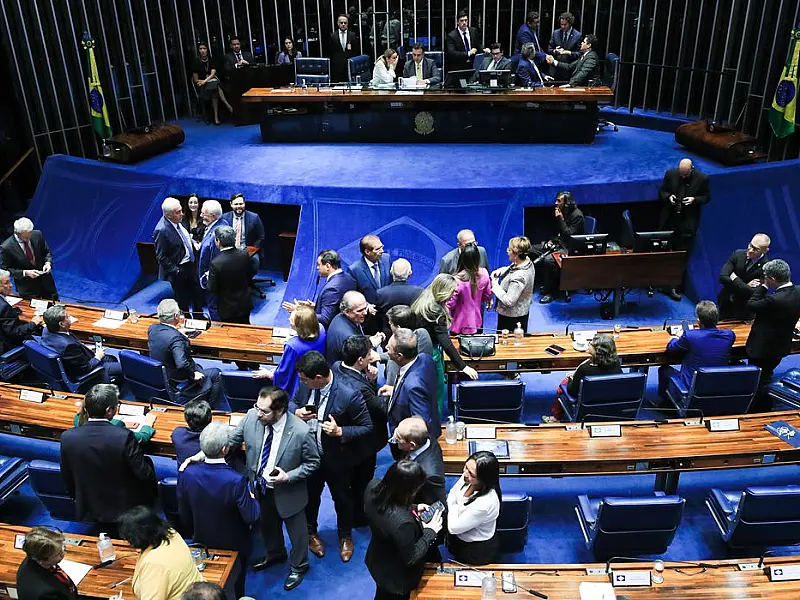 Senado aprova texto do novo marco fiscal com mudanças