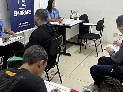 Santos realiza mutirão do emprego e laudos para pessoas com deficiência