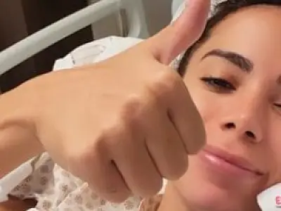 Anitta tem alta adiada após reavaliação do quadro de saúde